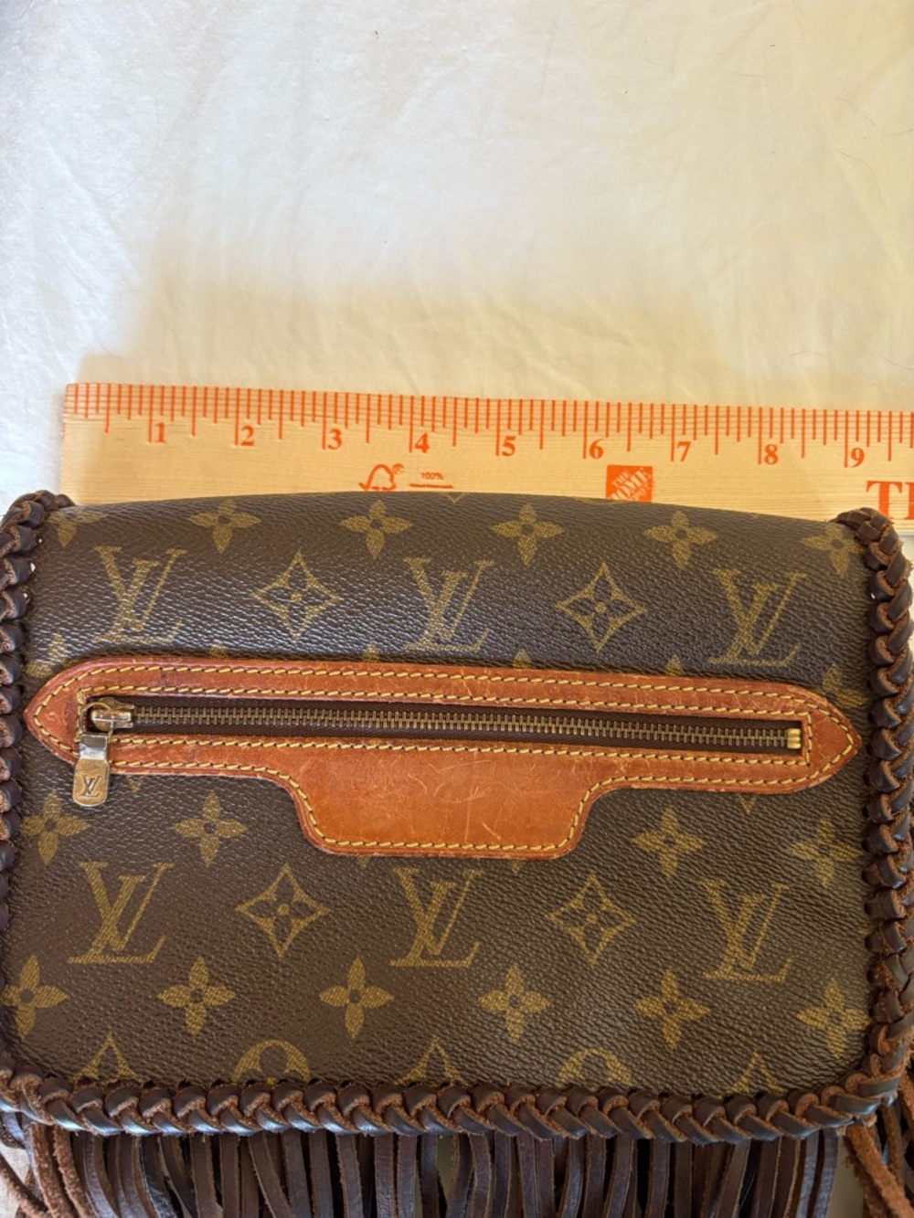 Vintage Brown Crossbody Bag - Picture 7 of 10